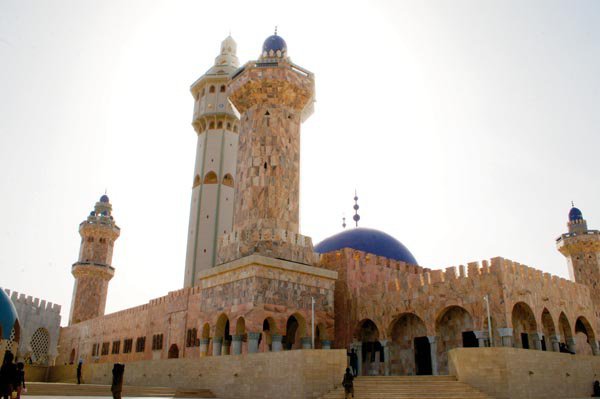 Большая мечеть Тубы, Сенегал.
