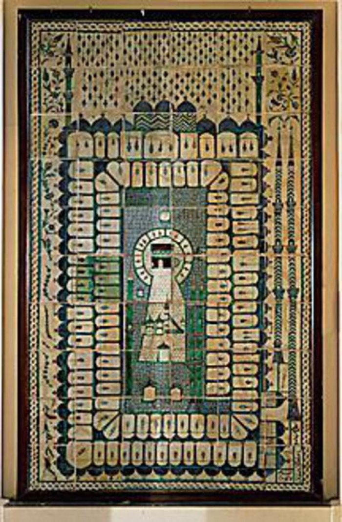 Большая керамическая плитка, украшенная изображением Каабы. 1668. Музей исламского искусства в Каире.