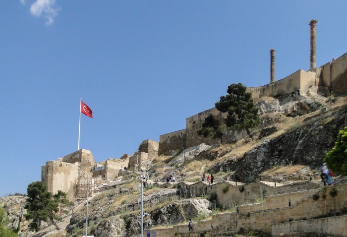 Руины городской крепости.