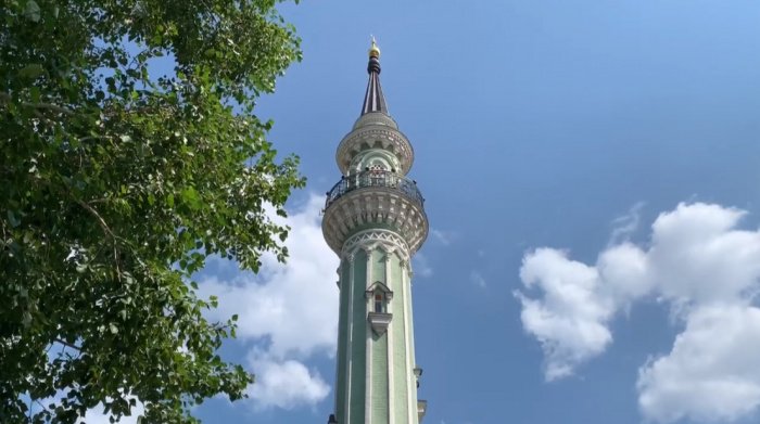 Высота минарета Азимовской мечети (1887-1890) составляет 51 метра. Фото: Ислам-тудей